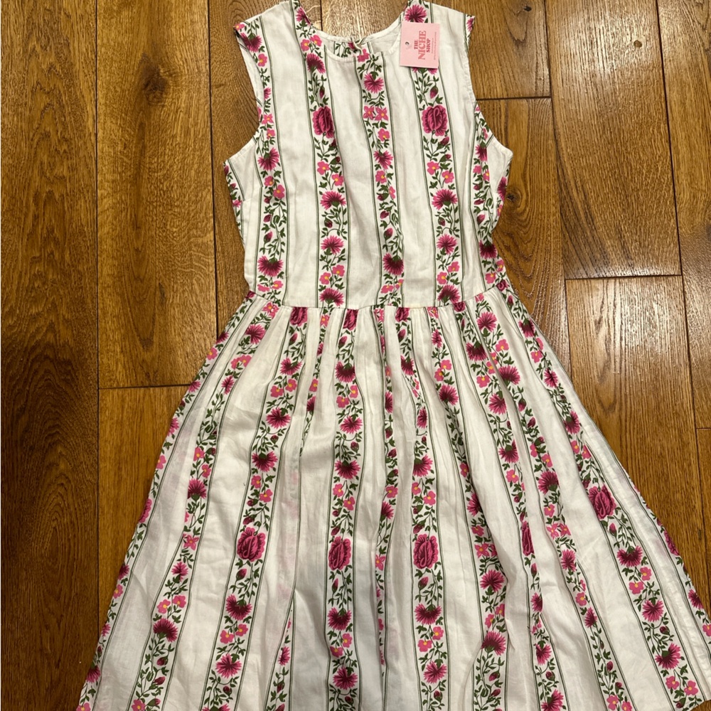 Vintage Cottagecore / Garden Party Dress - Picture 7 of 7